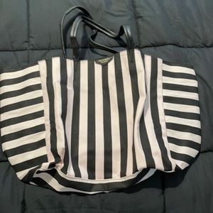 Victoria’s Secret signature tote